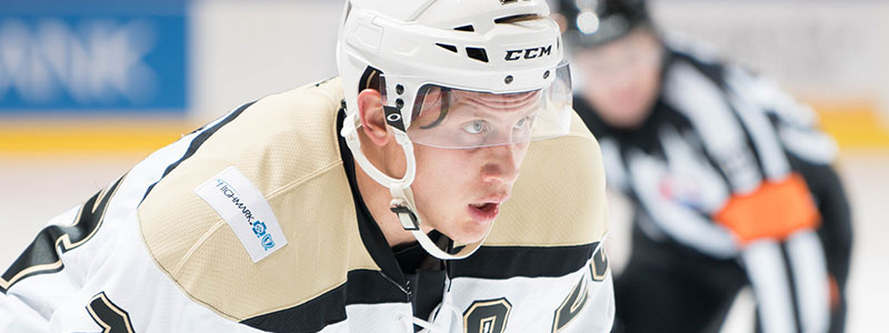 Read more about the article OLEKSY FIGHTS FOR SPOT IN PITTSBURGH
