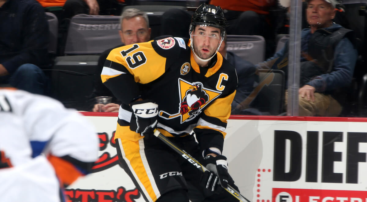 Read more about the article PENGUINS WIN HIGH OCTANE GAME AT LEHIGH VALLEY, 5-4