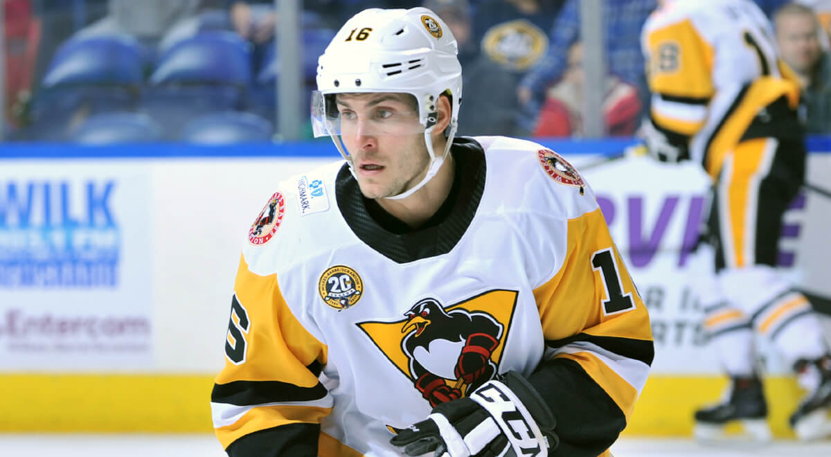 Read more about the article PENGUINS LOSE LATE TO CHECKERS, 2-1
