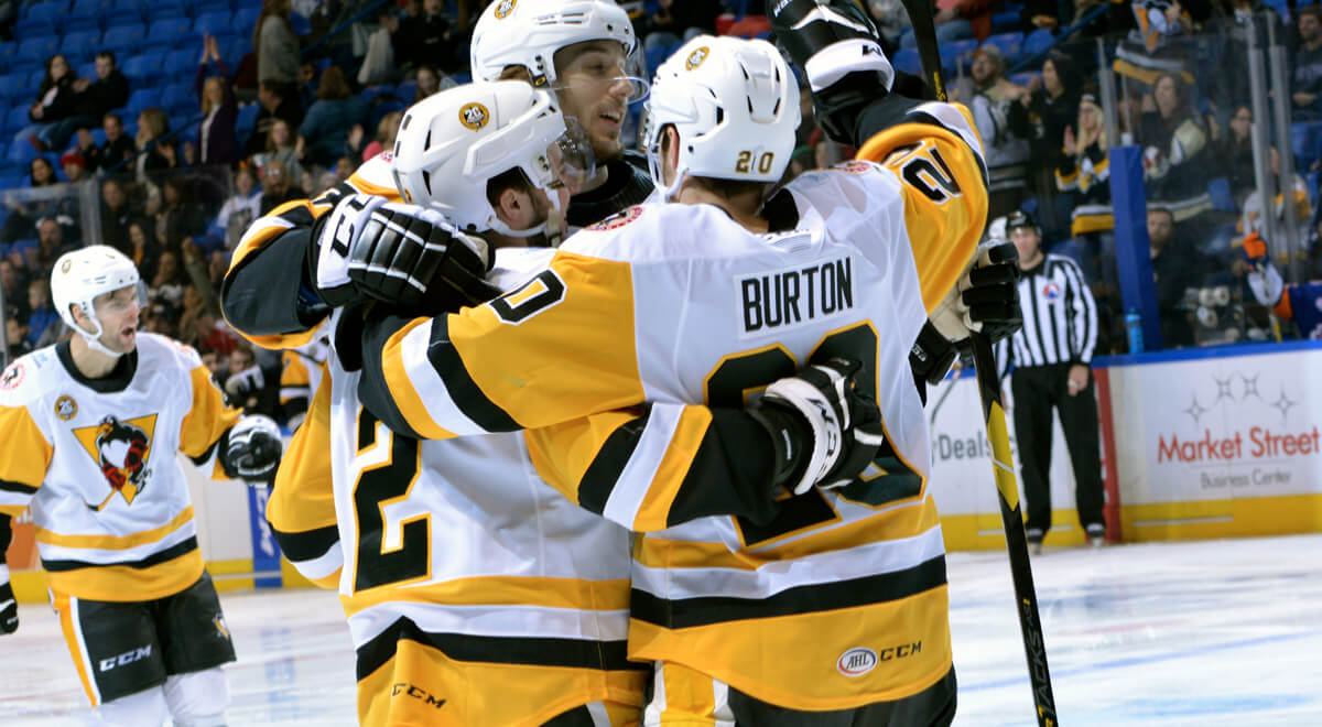 Read more about the article THIRD PERIOD COMEBACK LIFTS PENGUINS OVER SOUND TIGERS, 3-1