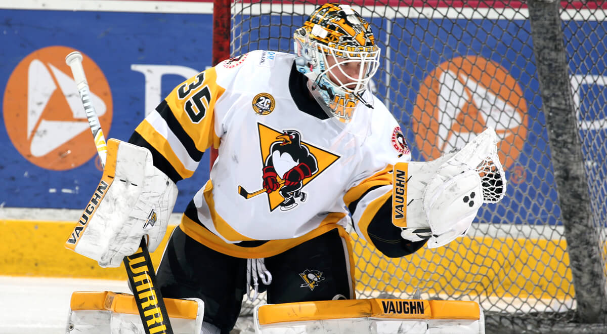 Read more about the article JARRY’S 38 SAVES FORCE OVERTIME, BUT PENGUINS LOSE, 1-0