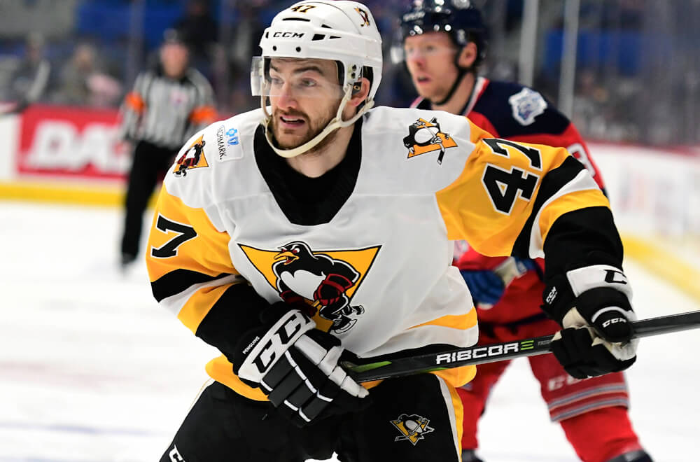 Read more about the article JOHNSON’S OT PENALTY SHOT LIFTS PENGUINS OVER WOLF PACK