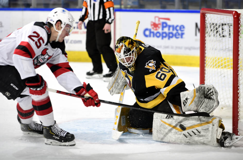 Read more about the article PENGUINS OPEN 2020-21 SEASON, FALL SHORT IN OVERTIME