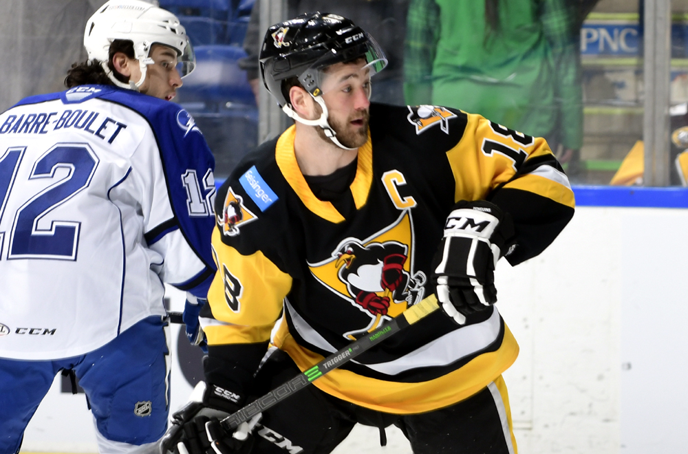 Read more about the article FANS RETURN, BUT PENGUINS LOSE TO CRUNCH, 5-2