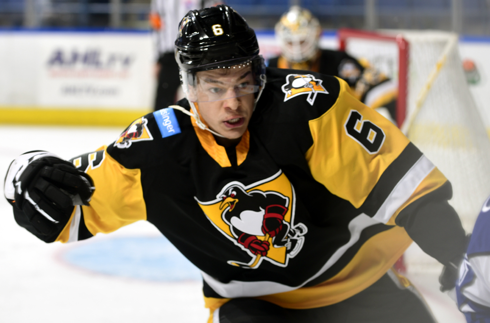 Read more about the article PENGUINS LOSE TO CRUNCH ON WEDNESDAY