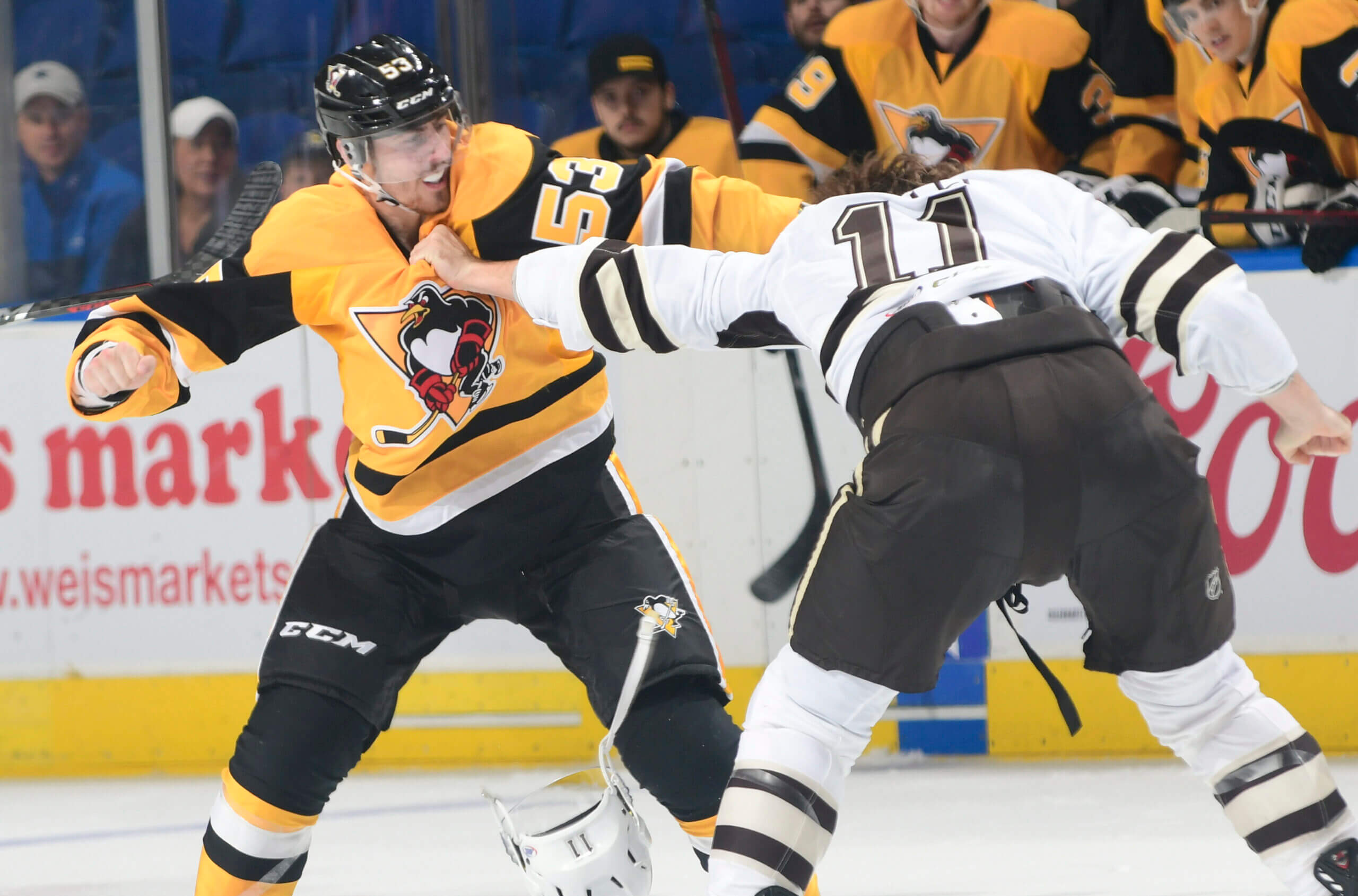 Read more about the article EXCITING, FIGHT-FILLED GAME ENDS WITH 5-4 PENGUINS LOSS