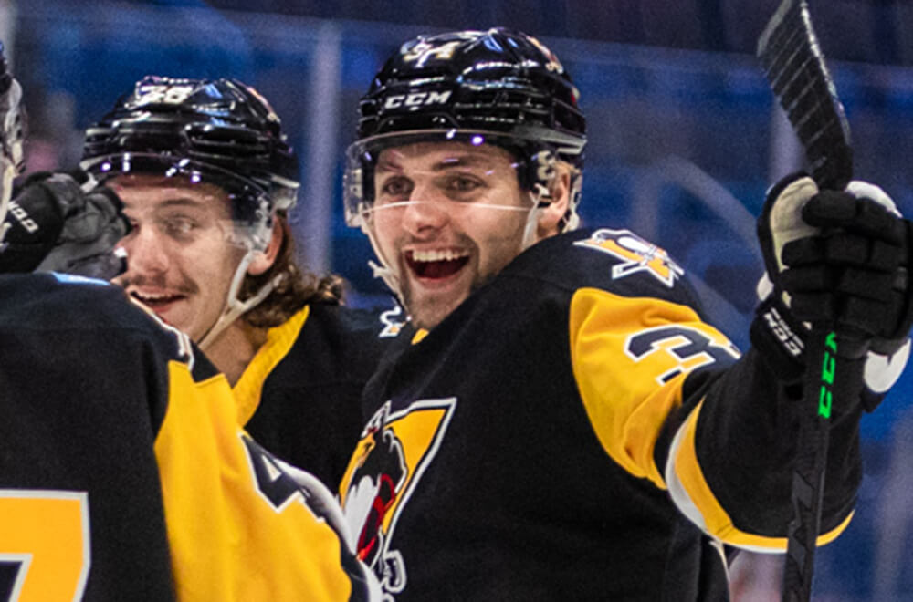 Read more about the article LÉGARÉ’S FIRST AHL GOAL LIFTS PENGUINS OVER T-BIRDS