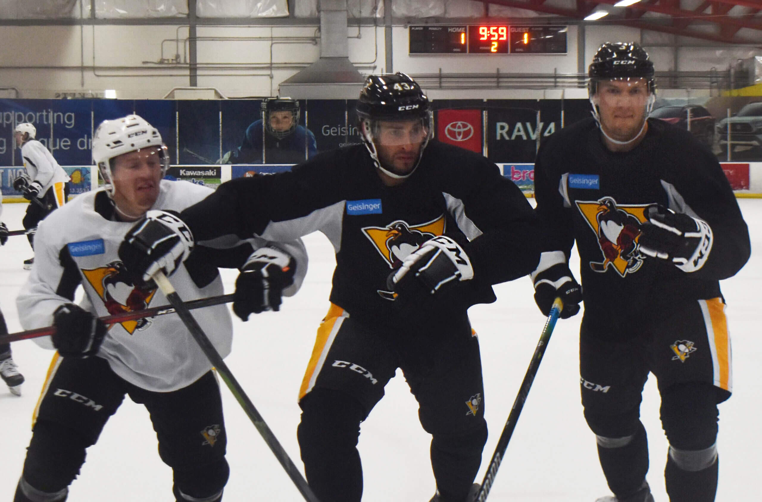Read more about the article PENGUINS HOPE TO BENEFIT FROM CROWDED, COMPETITIVE BLUE LINE