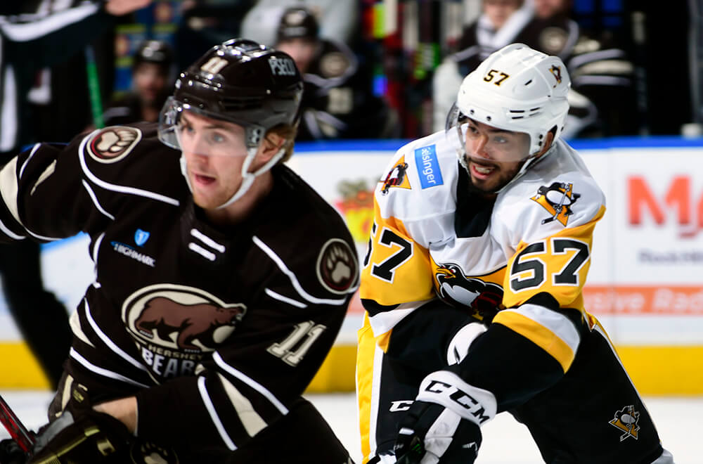 Read more about the article JOSEPH SCORES LATE, BUT PENGUINS FALL TO BEARS, 4-1