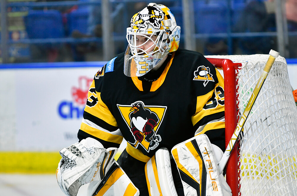 Read more about the article PENGUINS STYMIED IN SHOOTOUT BY PHANTOMS, 3-2