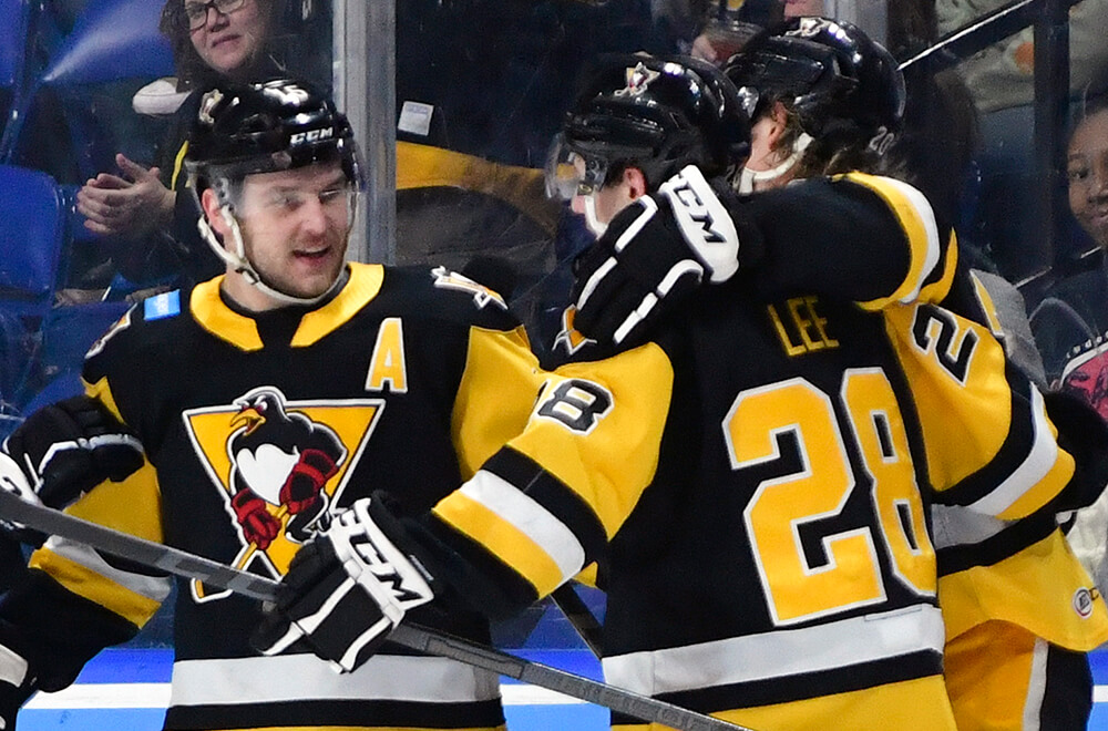 Read more about the article PENGUINS POUND THE WOLF PACK, 5-1