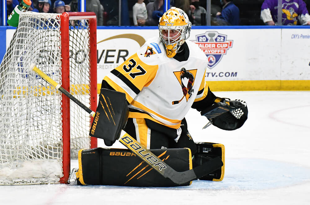 Read more about the article PENGUINS LOSE TO CRUNCH, 4-1