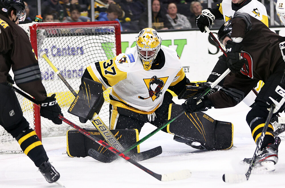Read more about the article PENGUINS’ 4-1 WIN AT PROVIDENCE OPENS DOOR FOR PLAYOFFS