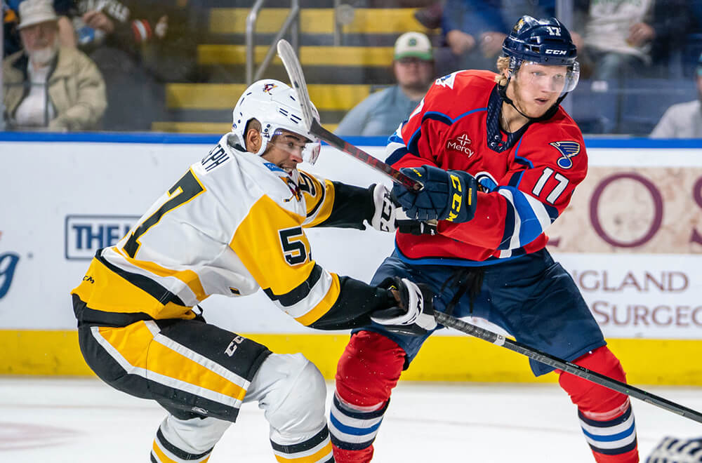 Read more about the article PENGUINS LOSE GAME 2 IN SPRINGFIELD, 6-2
