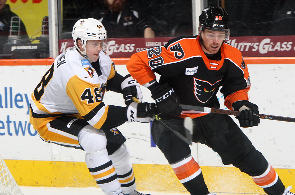 Read more about the article LATE GOALS PROPEL PENGUINS PAST PHANTOMS, 3-1