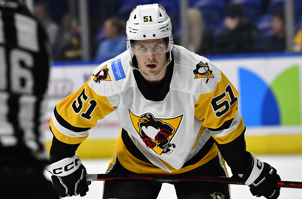Read more about the article PENGUINS WEEKLY – 11/8/22