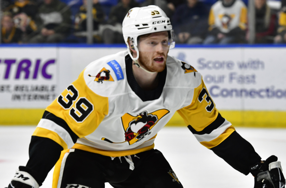 Read more about the article PENGUINS’ COMEBACK STALLED IN 3-2 LOSS TO T-BIRDS