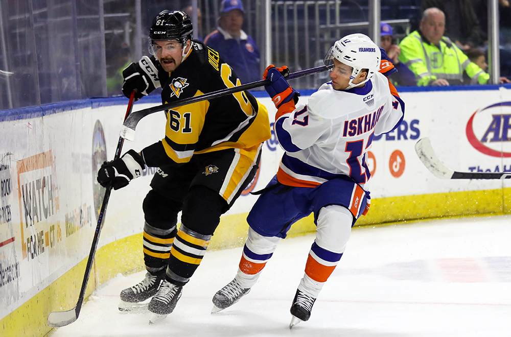 Read more about the article WILKES-BARRE/SCRANTON LOSES TO BRIDGEPORT, 4-2