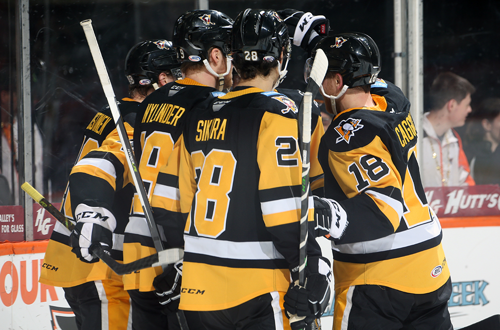 Read more about the article PENGUINS END 2022 WITH DECISIVE, 4-1 WIN AT LEHIGH VALLEY
