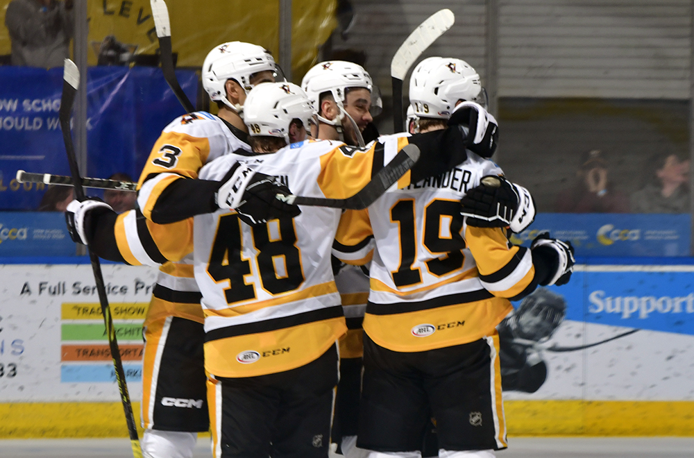 Read more about the article PENGUINS COMEBACK CAPPED BY NYLANDER’S OT WINNER