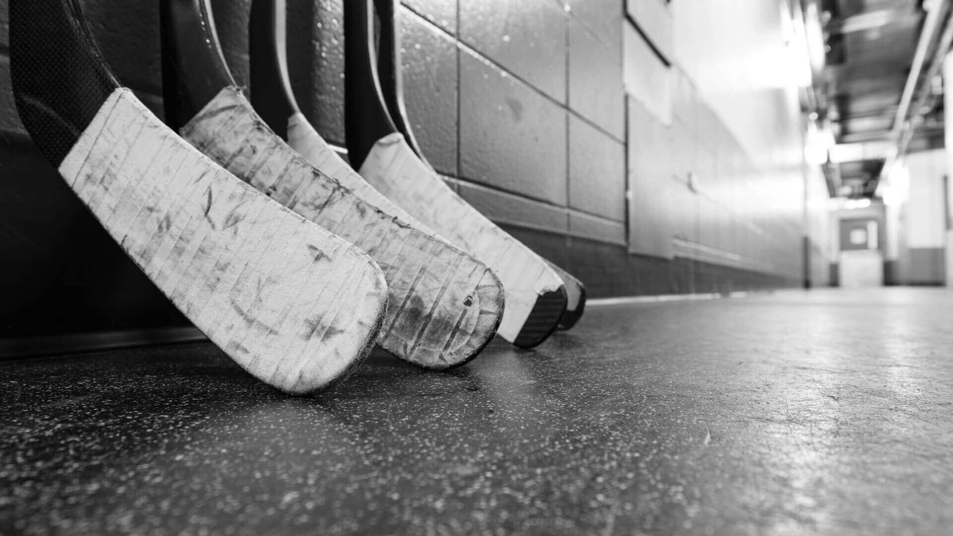 Ice Hockey vs. Field Hockey: A Battle on Different Turfs