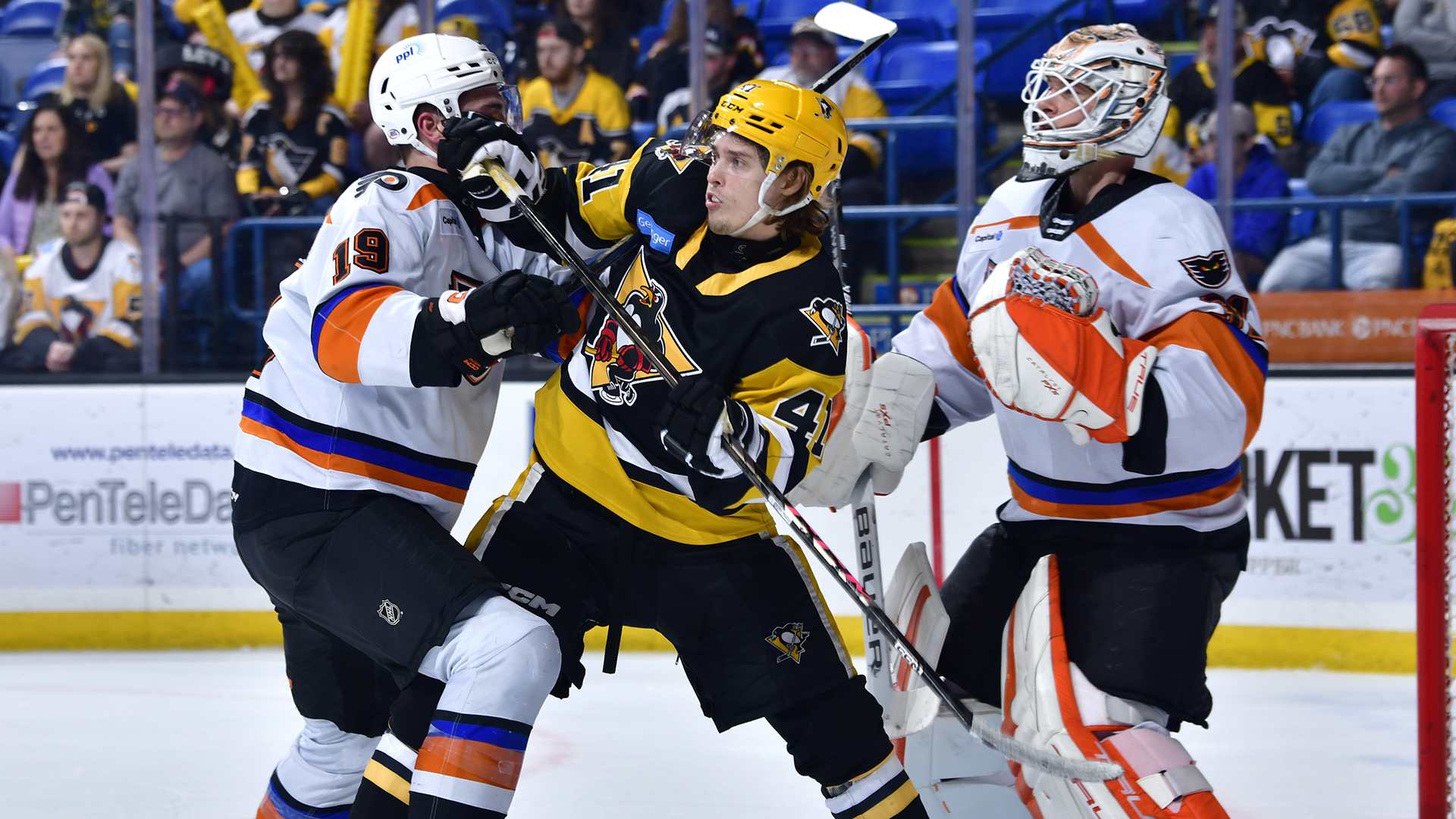 PENGUINS DROP GAME 1 TO PHANTOMS, 5-2