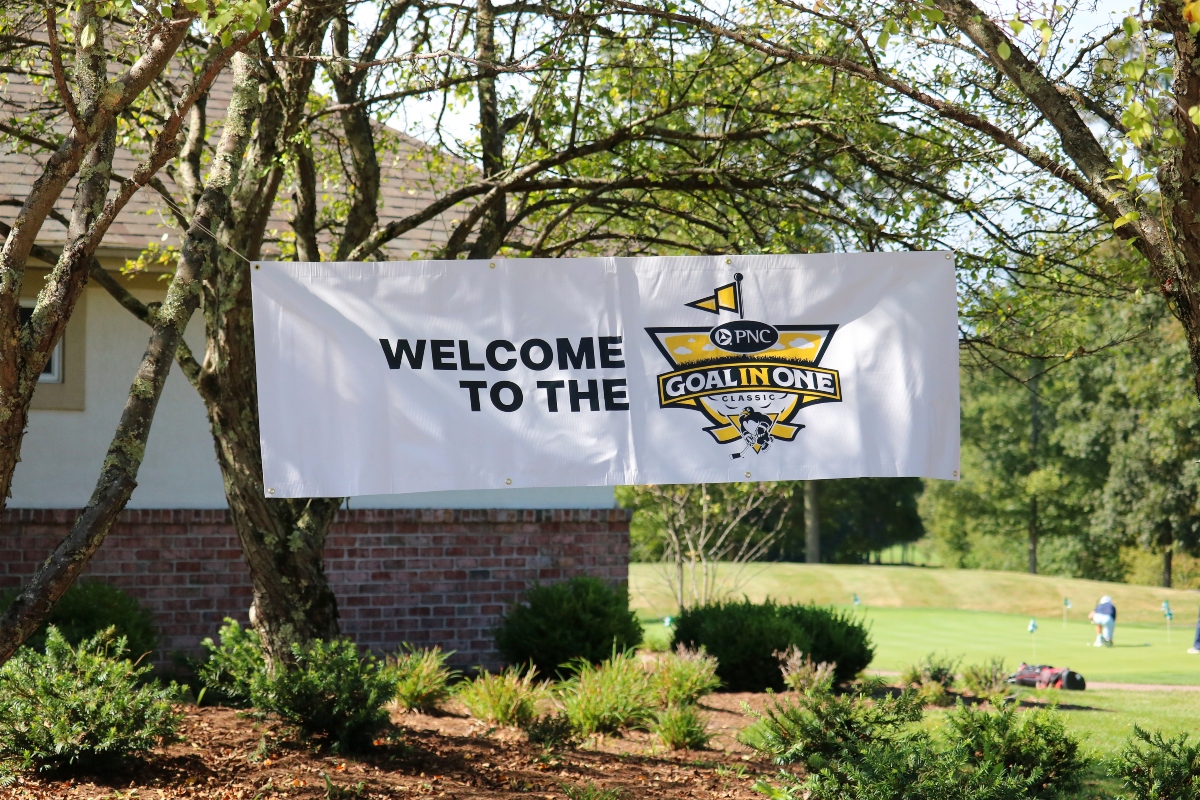 goal in one golf tournament banner