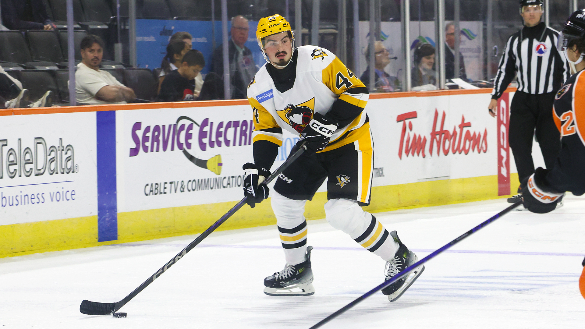 PENGUINS WRAP PRESEASON WITH 3-1 WIN OVER PHANTOMS