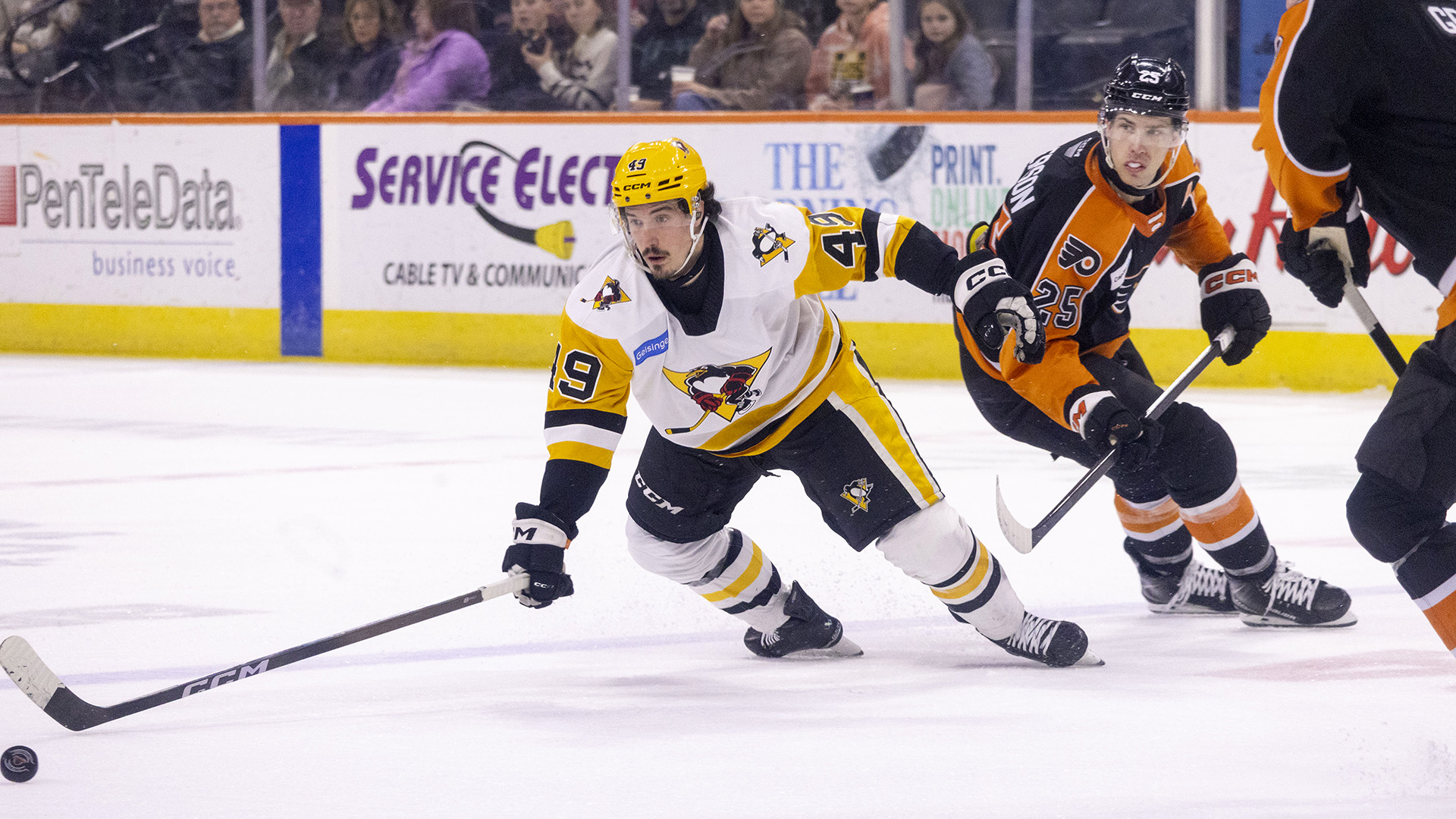 PENGUINS SWERVE PHANTOMS IN REMATCH WITH 3-1 WIN